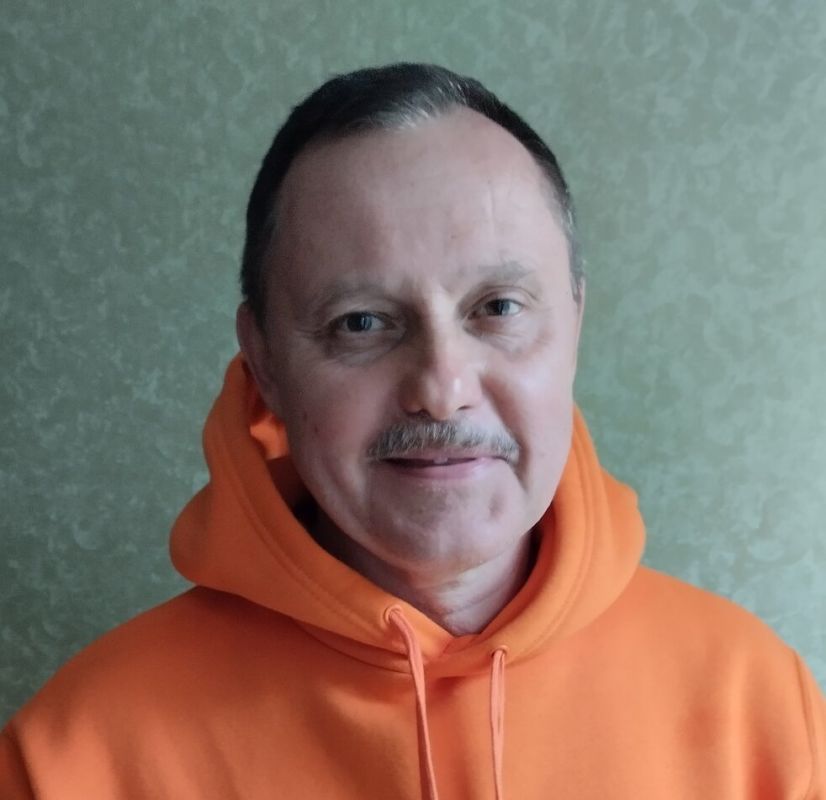 Почему мужчинам сложно защищать жену от мамы и как это преодолеть