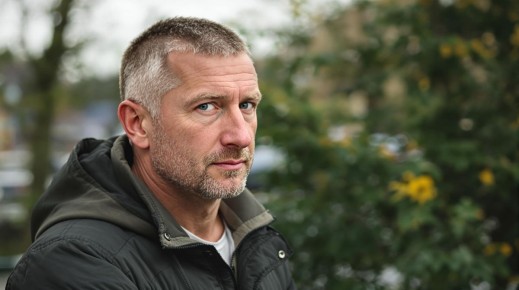 Как язык тела мужчин раскрывает истинные чувства в общении