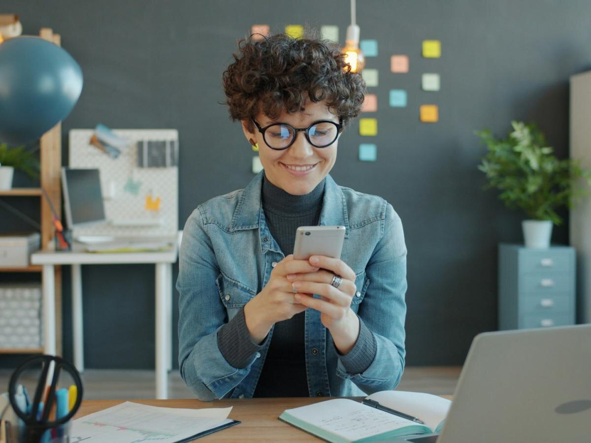 Как правильно вести деловую переписку в мессенджерах: советы эксперта