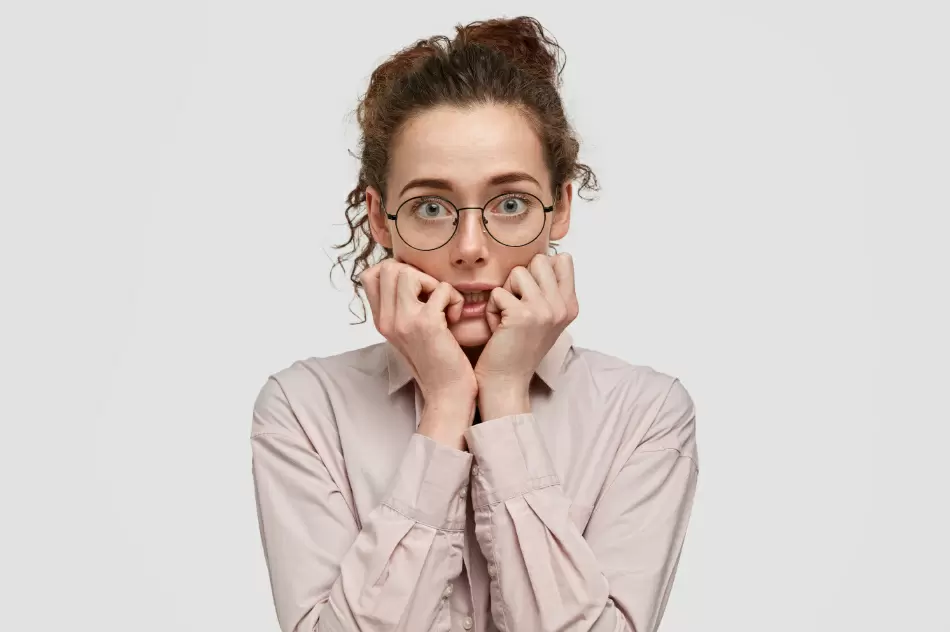 Страх во власти навязчивых фобий: как переживания становятся доминирующими